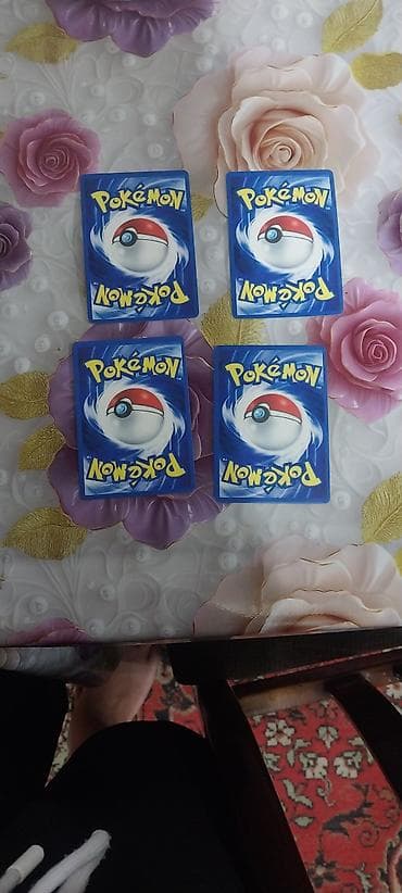 Pokémon kolleksiya kartları – 4 ədəd nadir holo/ultra kart seti Dəst