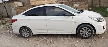 08 masin: Hyundai Accent: 1.6 l | Sedan — 1