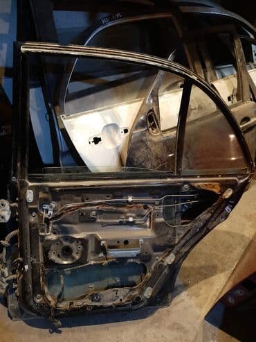 niva qapi: Hyundai SONATA 1998 il, Ünvandan götürmə — 2