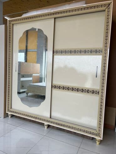 İşlənmiş, Düz dolab, Qarderob, paltar dolabı