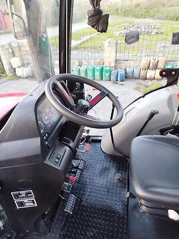 moto satış: Trek tor – YTO NLX1024 (4x4) kənd təsərrüfatı traktoru Xüsusiyyətlər — 4