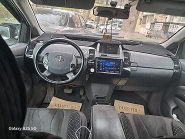 salyan moto: Toyota Prius: 1.5 l | 2008 il Hetçbek — 4