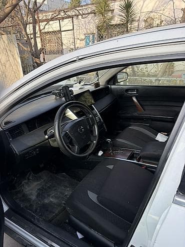 avtobus satilir: Nissan Teana: 2.3 l | Sedan — 6