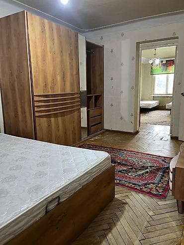 bakida satiliq evler: Gəncə, 3 otaqlı, Köhnə tikili, 65 kv. m — 3