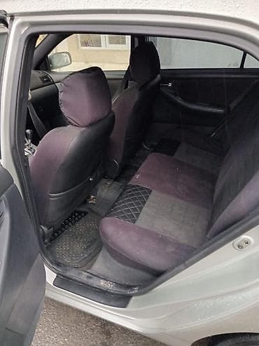 arxa kapot: Toyota Corolla: 1.4 l | 2006 il Hetçbek — 8