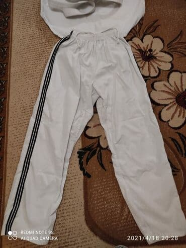 футбольная форма новая: Taekwando paltari satilir,tep tezedi bircedefe geyilib,50 manata — 5