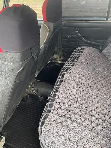 volkswagen tiguan 1: VAZ 2107, ağ rəng, sedan kuzov. - Ban növü: 4 qapılı sedan - Rəng: Ağ — 7