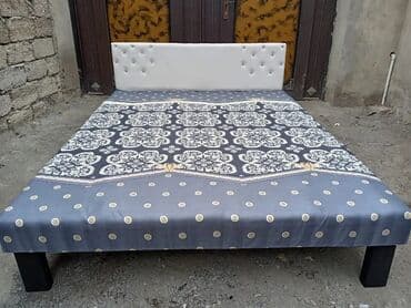 taxt uzluyu: Təzə çarpayılar. 1 nəfərlik çarpayılar 60manat. 2 nəfərlik taxt — 16