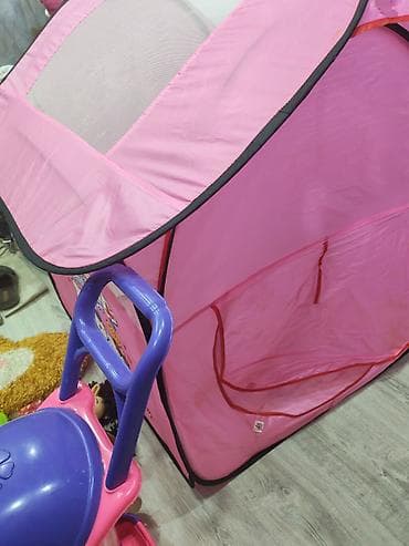 автомобильный набор: Uşaq üçün oyun seti Komplektə daxildir: - Hello Kitty Temalı çadır — 3