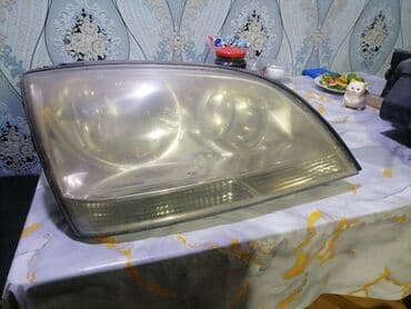 ışıqlar: Sağ, Yaxın və uzaq vuran işıqlar Kia — 2