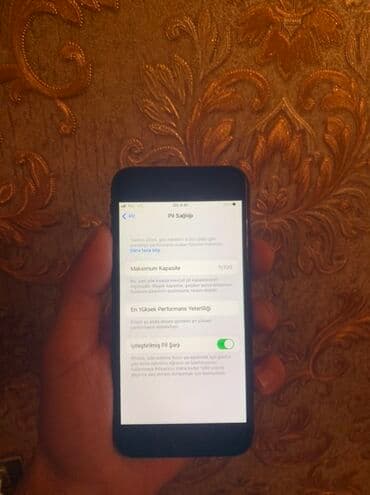 samsung galaxy a21: IPhone 7, Qara, Barmaq izi — 3