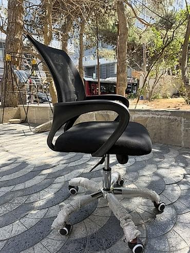 dolap ofis: Erqonomik ofis kreslosu – qara rəng Yenidir cox az isdenib. Matrial — 3