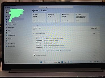 rəsmi 9 s: Lenovo noutbuk – gümüşü korpus, tam ölçülü klaviatura (nümerik — 5