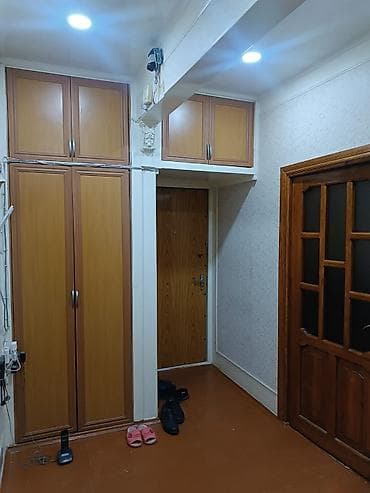 ceyranbatan ev satilir: Bakı, Əhmədli, 3 otaqlı, Köhnə tikili, m. Əhmədli, 70 kv. m — 4