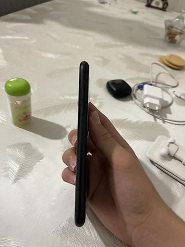 iphone xr yığılma: IPhone Xr, 64 GB, Qara, Face ID — 2