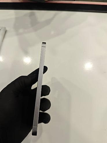 honor x7 b: Samsung Galaxy S25 FE, 256 GB, rəng - Göy, Zəmanət, Barmaq izi, Simsiz şarj — 6