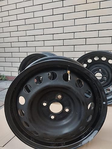 annaite teker: Yeni Disk Toyota R 15, 4 Boltlu — 3