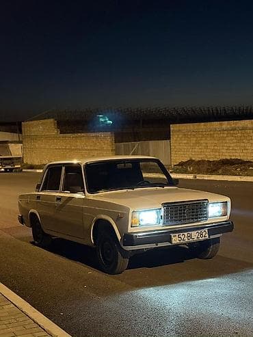 lada maşını: VAZ (LADA) 2107: 1.6 l | 2008 il 93000 km Sedan — 1