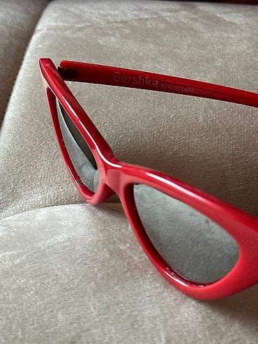 gün eynəyi: Bershka gün eynəyi - Model: 4392/877/600 (əlcəkdə işarələnib) - — 2