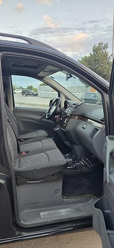 kar: Mercedes-Benz Viano: 2.2 l | 2008 il Van/Minivan — 5
