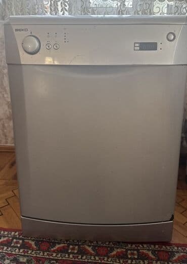 Кухонные плиты и варочные поверхности: Посудомойка Beko, Полногабаритная (60 см), Отдельностоящая — 1