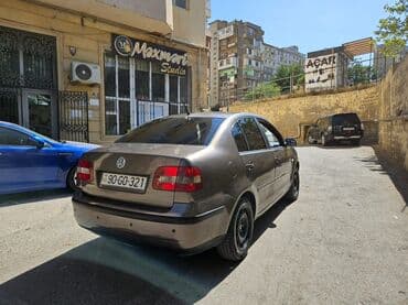 turbo az panarama: Volkswagen Polo sedan - Ban növü: sedan, 4 qapı - Rəng: qəhvəyi/boz — 4