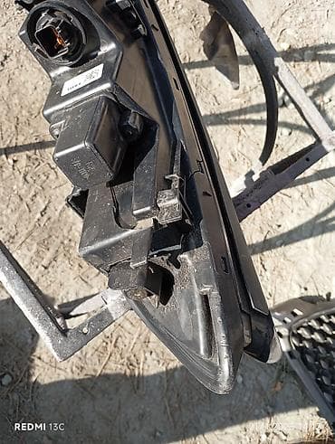 014 faralari: Sağ, Yaxın və uzaq vuran işıqlar Hyundai, 2020 il, Orijinal, İşlənmiş — 4