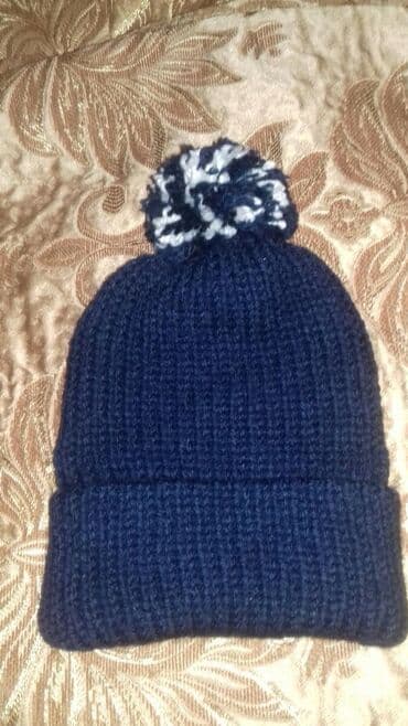 uşaqlar üçün polşa istehsalı papaqlar: Usaq ucun toxunma papaq iki tereflidir qalindir oz el isimdir — 1