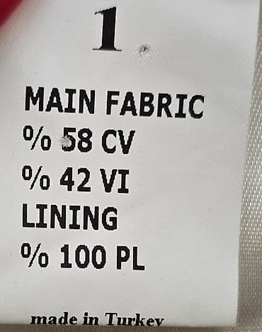 desd paltarlar: NU BLACK qadın kostyumu – ağ rəngdə, zərif atlas effekti ilə. Dəst: - — 4
