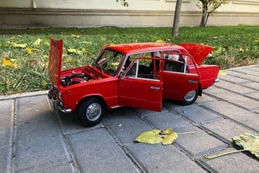 1 43 modelka: VAZ, 2000 il, 1:8, Dəmir, Ödənişli çatdırılma, Rayonlara çatdırılma, Ünvandan götürmə — 18