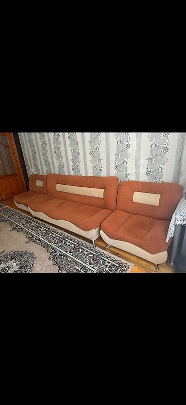 Divan kreslo təcili satilir 100azn. Bazalidı divan köçlə əlaqəli bu lalafo.az -da Divan kreslo təcili satilir 100azn. Bazalidı divan köçlə əlaqəli bu