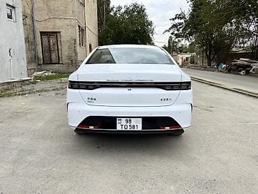 BYD: Hazır biznes kimi təcili satılır 2032-ci ilə qədər taxsi buraxılış — 2