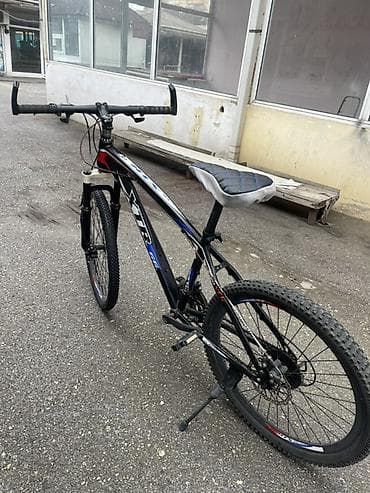 velosipet peredok: Velosiped 26-lıq. Çox az işlənib, heç bir problemi yoxdur. Təkər — 4