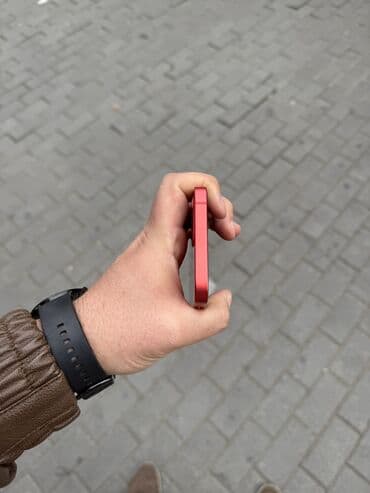 ikinci el ayfon 12: IPhone 12, 256 GB, Qırmızı — 5