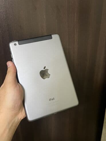 Apple iPad planşet
32 yaddaş
İdeal veziyyetdedir