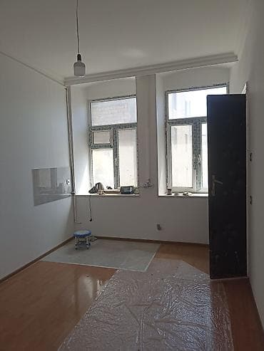 kiraye ucuz: Ev köhnə tikili binada. EV SAHİBİ Binəqədi r.Rəsulzadə qəs. ARAZ — 4