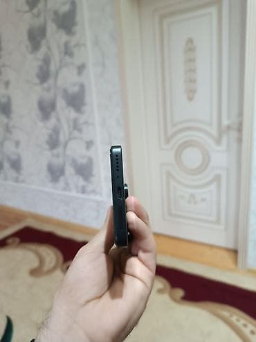 redmi note 6: Hecbir problemi yoxdur cizigi bele yoxdur karopkasi var zavod — 4