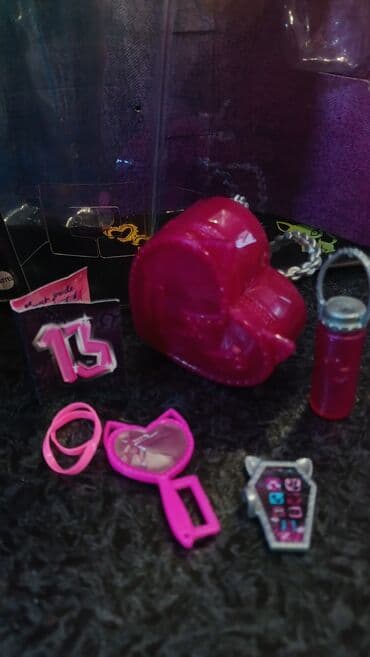 uşaq şəp şəp oyuncaqları: Catty Noir G3 Monster high hec bir problemi yoxdu sac rezina kimi — 4