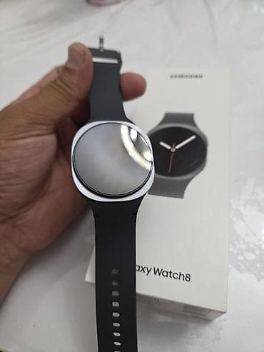 smat: Samsung Galaxy Watch8 (40mm) ideal veziyetde nokte bele ciziq yoxdu — 1