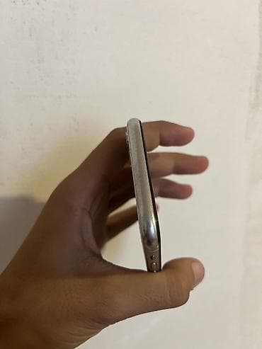iphone ekran şəkili: IPhone X, Gümüşü, Face ID — 6