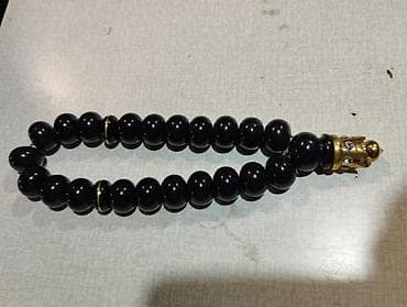 Чётки: Qara muncuqlu təsbeh - Material: Qara rəngli parlaq muncuqlar (böyük — 2