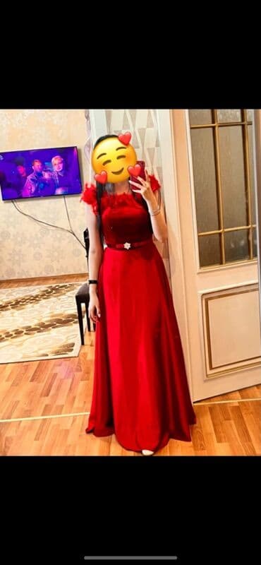 Кофты, свитеры: Qırmızı uzun axşam/gecə geyimi - Rəng: parlaq qırmızı - Model: yuxarı — 1