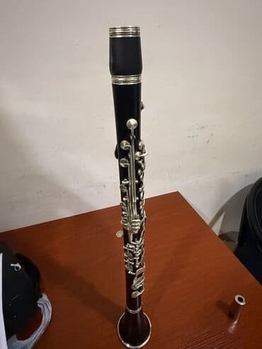 klarnet satilir: Klarinet – B -klems firmasi teze kimidi cattagi yoxdu agac materialdi — 4