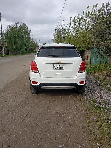 mercedes benz sprinter: Chevrolet Tracker: 1.4 l | 2018 il 100056 km Krossover — 4