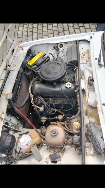 xəzər lada kredit: VAZ 2107 – klassik sedan - Kuzov: ağ rəng, 4 qapı, sedan - Nömrə — 7