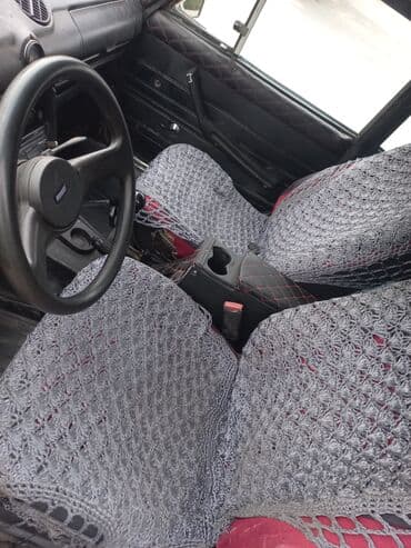 qapı açarı: Model: Lada (VAZ) 2106 Kuzov: sedan, 4 qapı Rəng: sarı Sükan: solda — 10