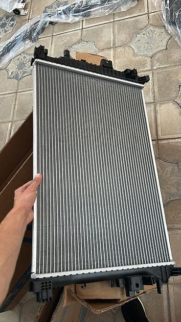chevrolet aveo radiator: Malibu yep yeni radiatoru — 1