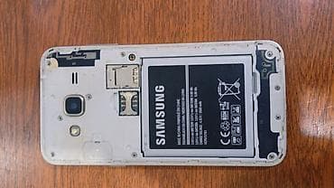 yadaş kart: Samsung Galaxy J1 Duos, İki sim kartlı — 1