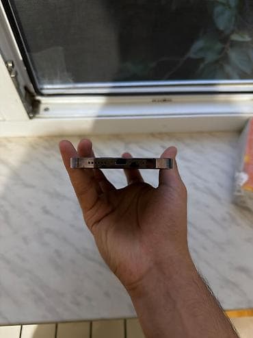 data modem sim card: IPhone 14 Pro, Qara, Face ID — 4
