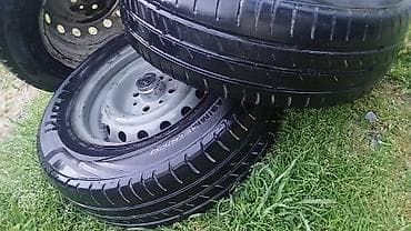 uaz ehtiyat hiseleri: Avtomobil ehtiyat hissələri dəsti Təsvir: - 4 ədəd polad disk — 6